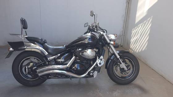 SUZUKI BOULEVARD M800 